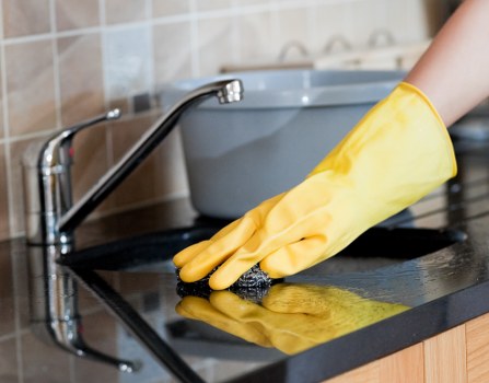 Professional oven cleaning service for Belsizepark homes