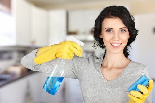 Final tenancy clean in a North West London flat near Belsizepark