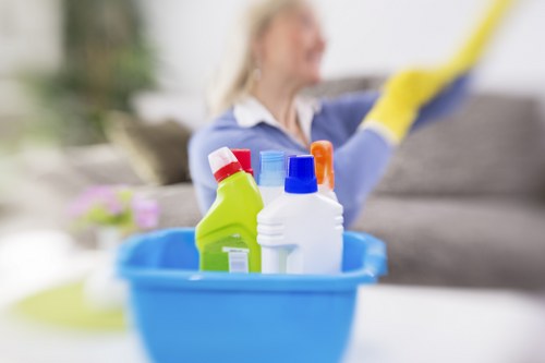 Deep cleaning process in Belsizepark for homes, rentals, and commercial spaces